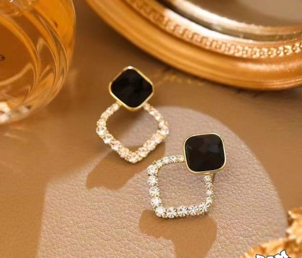 zircon korean black shiny earing resin rhombus earrings