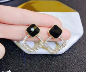 Zircon Korean Black Shiny Earing Resin Rhombus Earrings zircon korean black shiny earing resin rhombus earrings